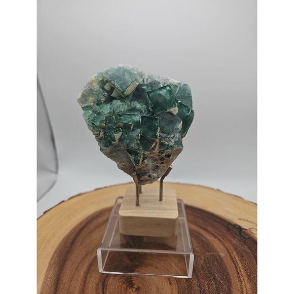 Raw Chunk Fluorite 1.27lb With Stand - Picture 2 of 10